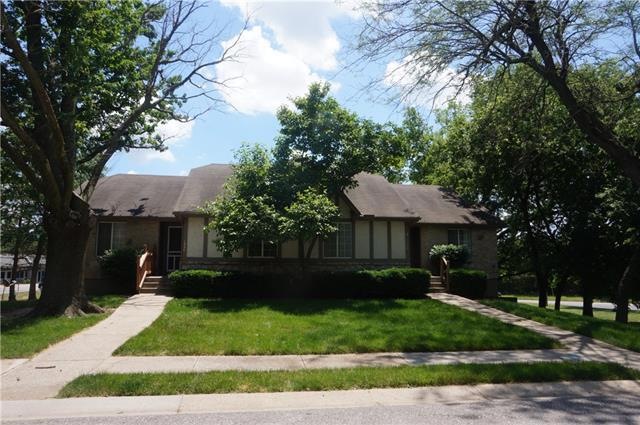 1324 NW Village Dr, Blue Springs, MO 64015 - photo 1