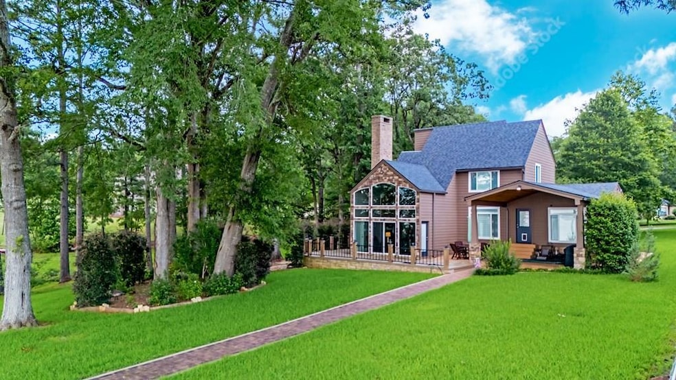 For Sale $780,000 • Co-Listing Agent