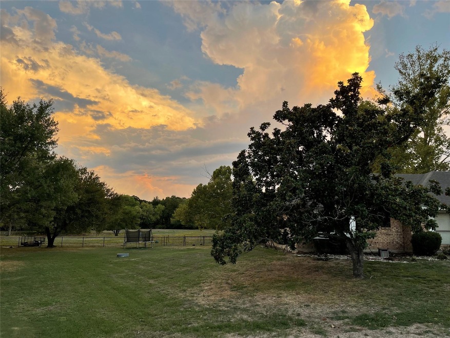 1207 Ridgewood Cir, Southlake, TX 76092 - photo 1