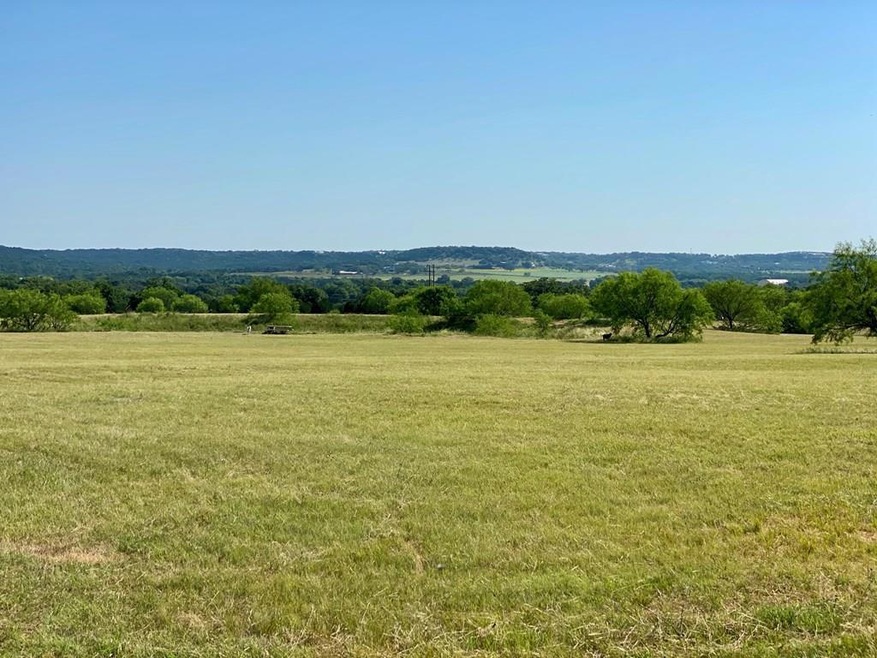 112 Armadillo Run unit 1, Fredericksburg, TX 78624 - photo 1