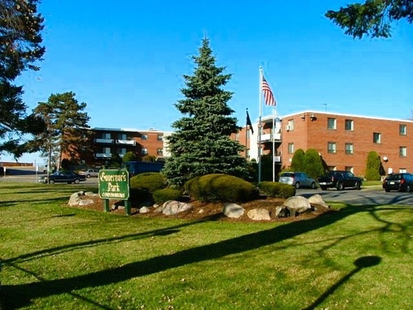 500 Governors Dr unit 35, Winthrop, MA 02152 - photo 1