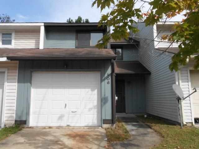 106 N Onsville Place, Jacksonville, NC 28546 - photo 1