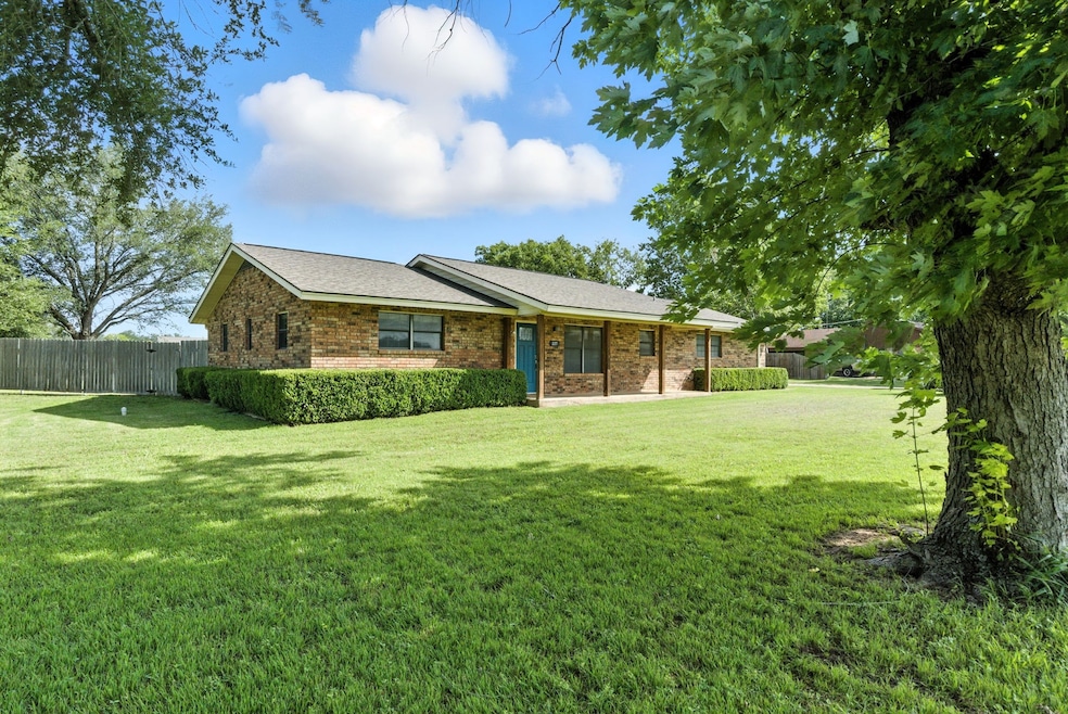 Pending $379,500