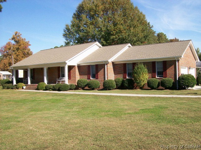 1260 Riverview Dr, West Point, VA 23181 - photo 1