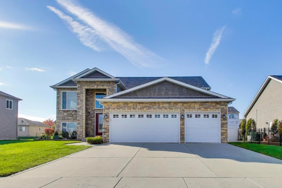 4515 W 78th Ave, Merrillville, IN 46410 - photo 1