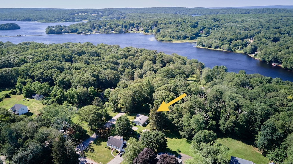 19 Eli Chapman Rd, Moodus, CT 06469 - photo 1