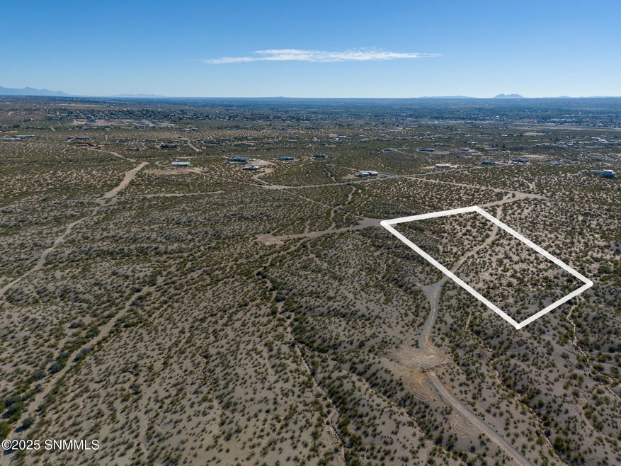 2355 Eclipse Rd unit Lot 14, Las Cruces, NM 88012 - photo 1