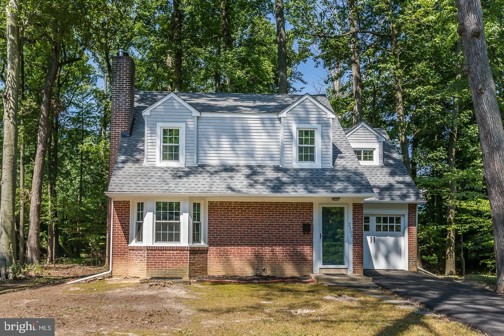 2307 Secane Rd, Secane, PA 19018 - photo 1