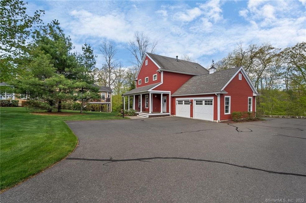 121 Periwinkle Dr, Middlebury, CT 06762 - photo 1