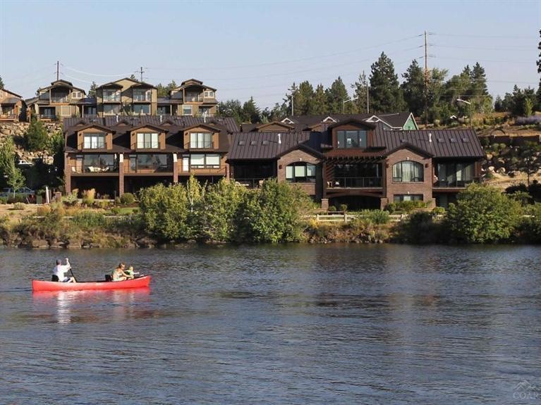 861 SW Crestline Dr, Bend, OR 97702 - photo 1