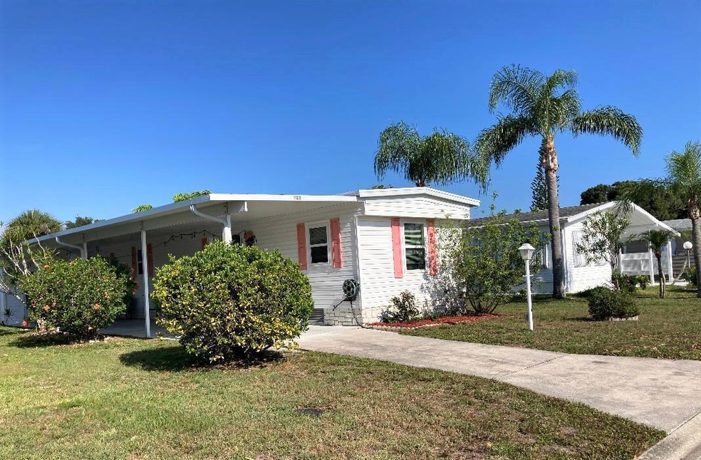 703 Periwinkle Cir, Sebastian, FL 32976 - photo 1