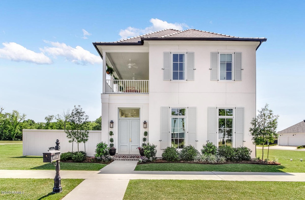107 Everett Ridge-2