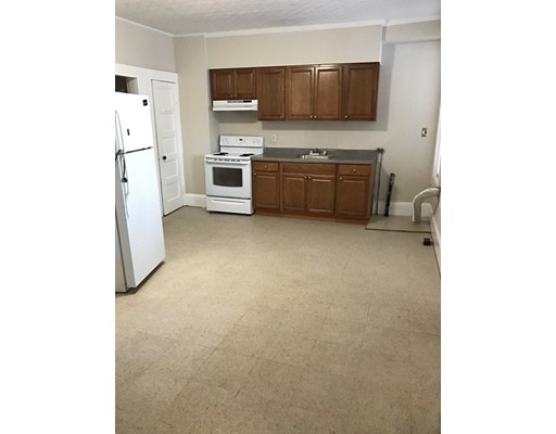 36 Rivers Ave unit 1A, Chicopee, MA 01013 - photo 1