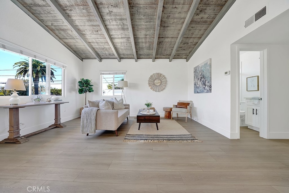 Sold $1,250,000 • Co-Listing Agent