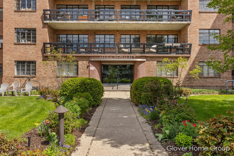 Hillmount unit 201, Grand Rapids, MI 49503 - photo 1