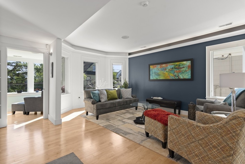 271 Summer St unit 1, Somerville, MA 02144 - photo 1