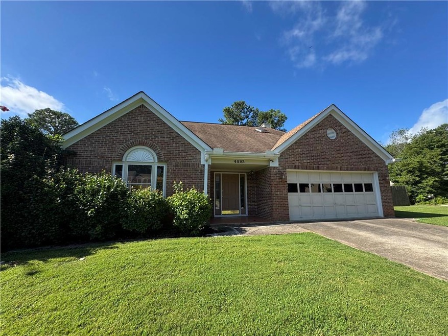 4895 Evergreen Valley Way, Alpharetta, GA 30022 - photo 1