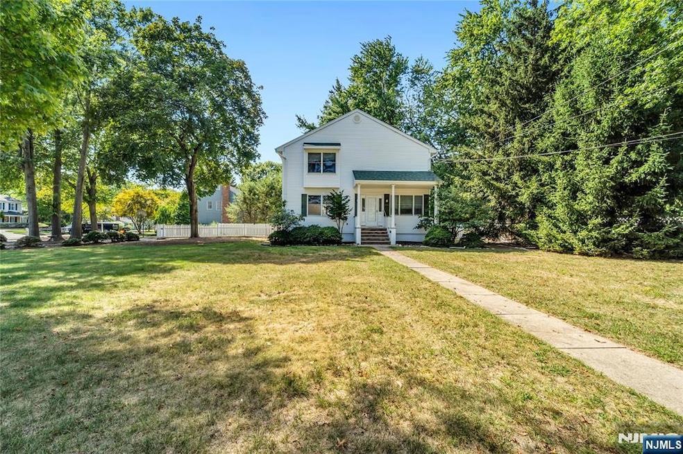 233 Rivervale Rd, River Vale, NJ 07675 - photo 1