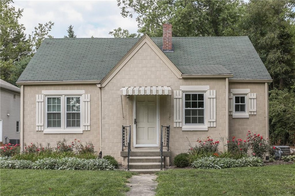 1142 Park Ave, Franklin, IN 46131 - photo 1