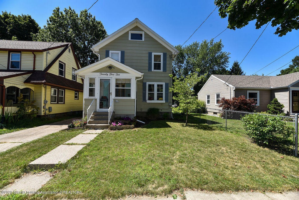 2510 Forest Front Photo 1