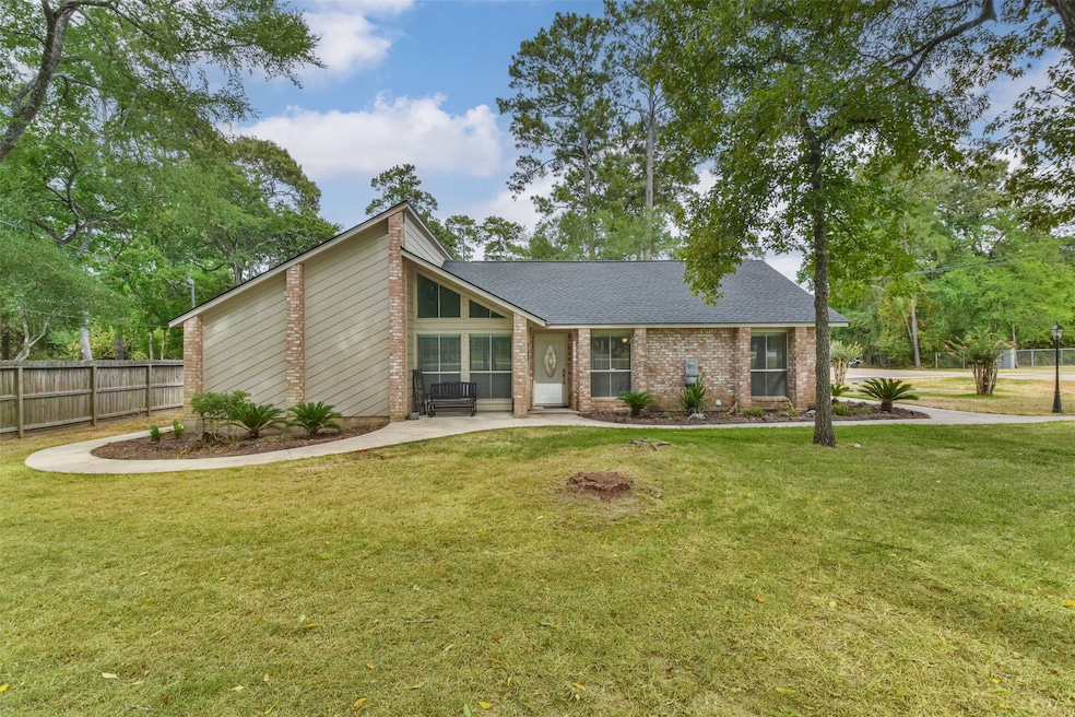 31902 Oak Crossing, Magnolia, TX 77355 - photo 1