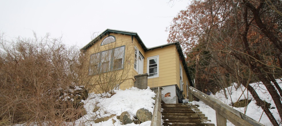 17 Vine St, Biddeford, ME 04005 - photo 1