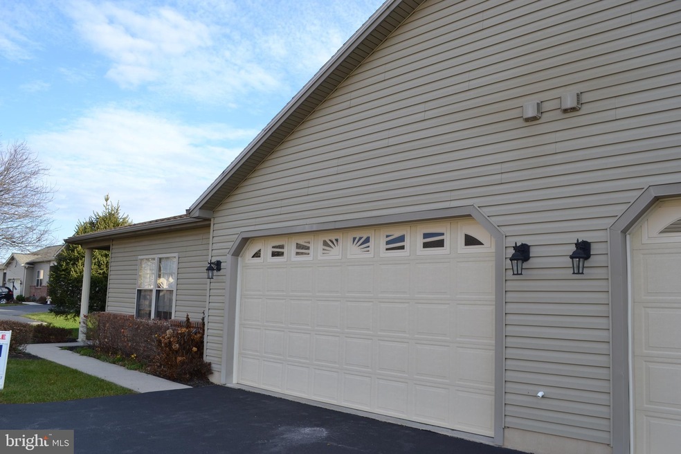 104 Leonard Ln, Harrisburg, PA 17111 - photo 1