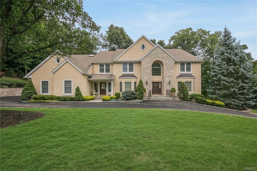 2 Running Brook Ln, New City, NY 10956 - photo 1