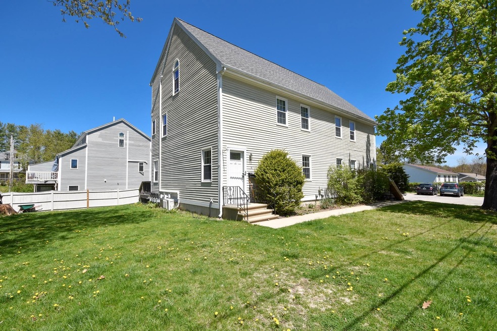 4 Gilman St unit A, Dover, NH 03820 - photo 1