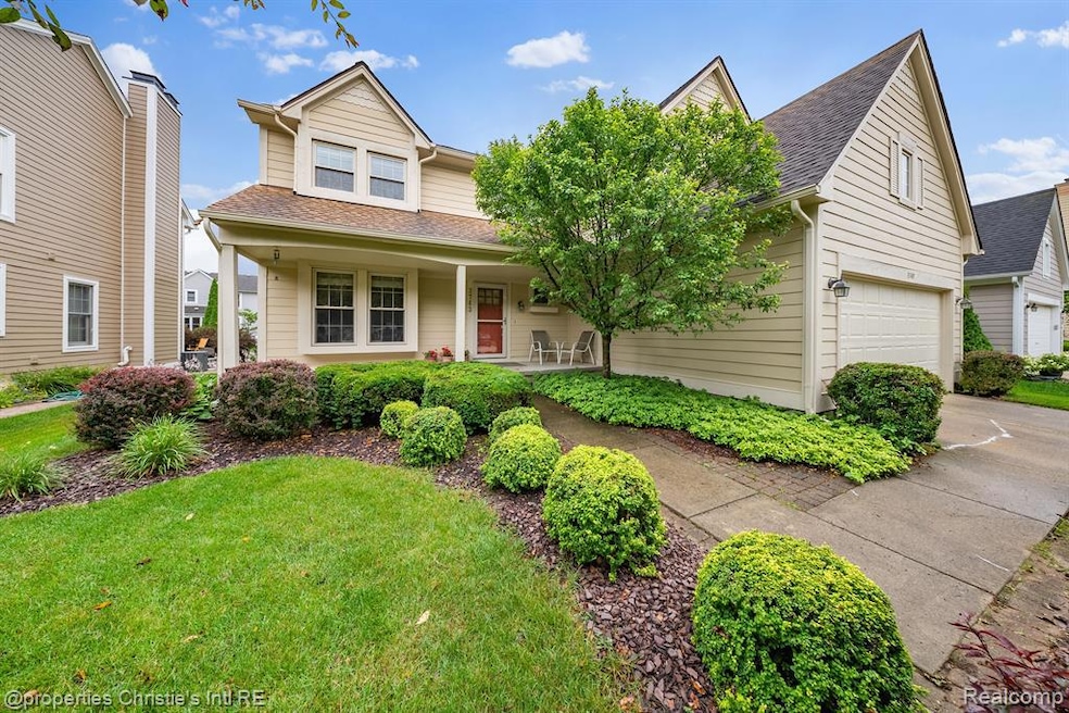 3743 Eaton Gate Ln, Auburn Hills, MI 48326 - photo 1