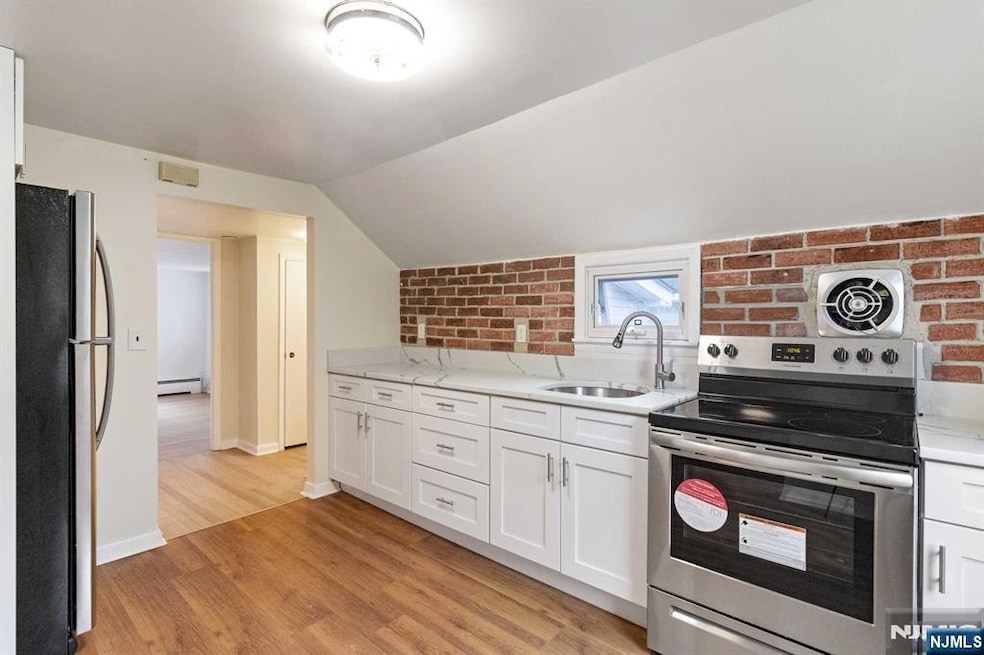 For Rent $2,000/month