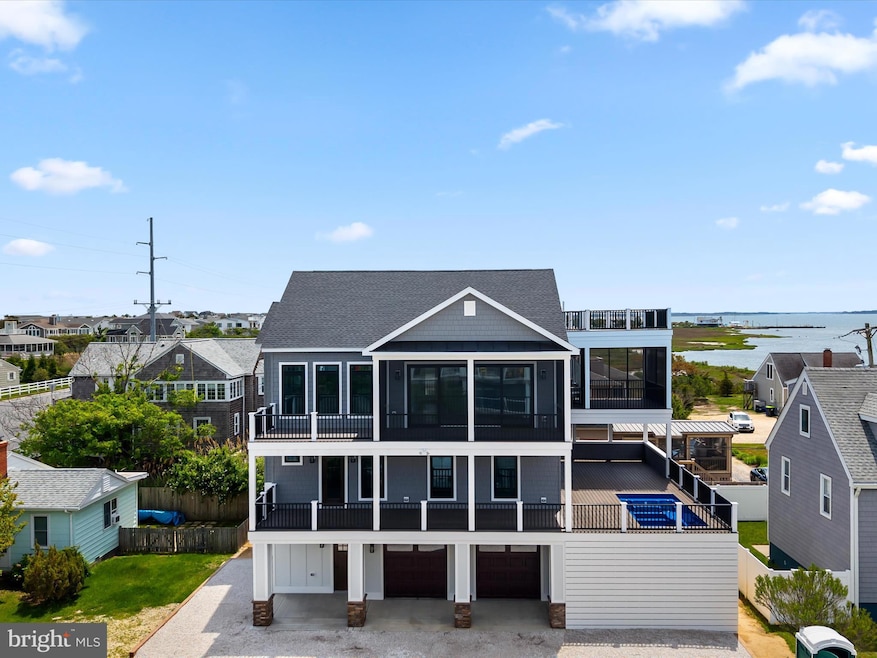 Sold $3,490,000 • Co-Listing Agent