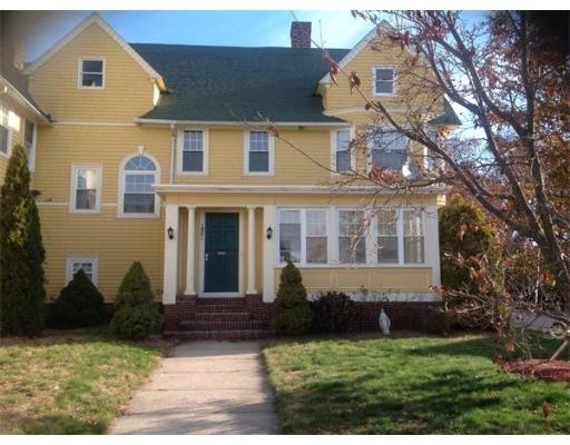 1362 Narragansett Blvd unit 1, Cranston, RI 02905 - photo 1