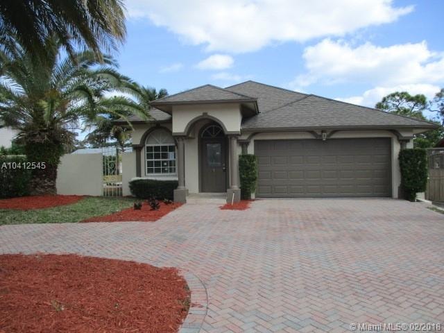 6720 Westview Dr, Lake Worth, FL 33462 - photo 1