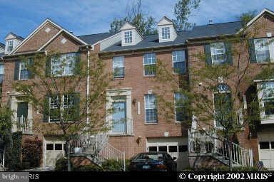 12 Stags Leap Ct, Germantown, MD 20874 - photo 1