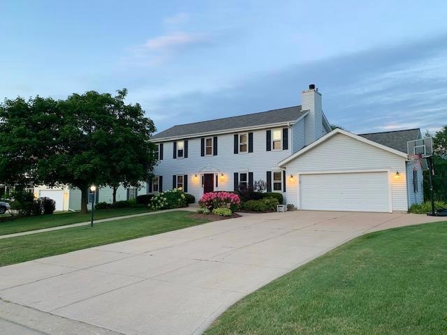 W165N10354 Wagon Trail, Germantown, WI 53022 - photo 1