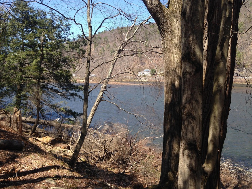 168 Rosa Switch Rd, Millrift, PA 18340 - photo 1