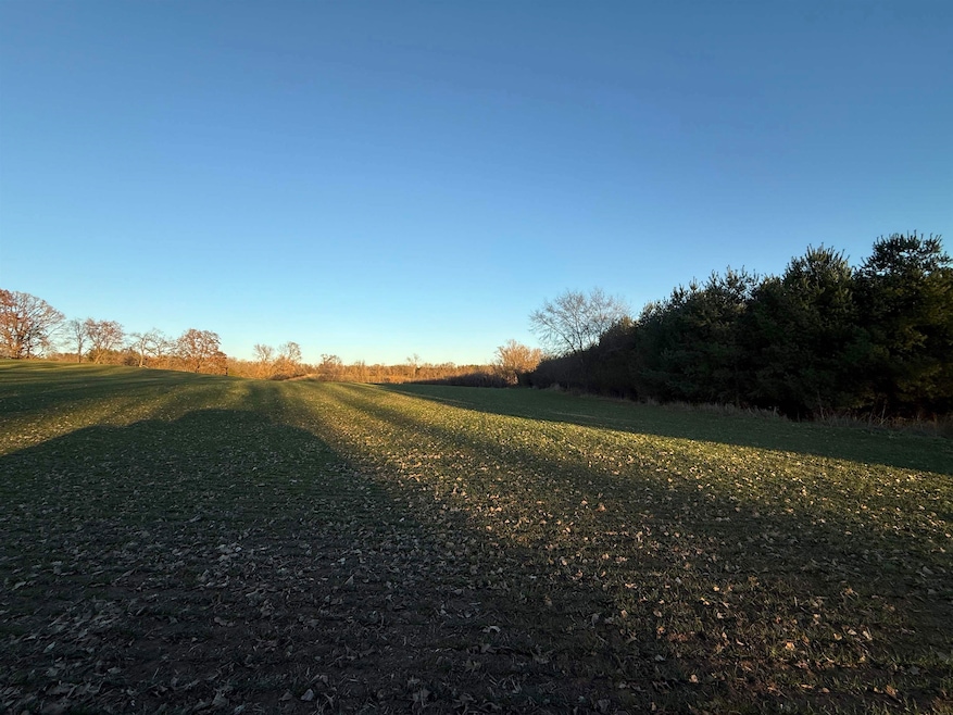 92+/- acres State Road 49 Acres, Green Lake, WI 54941 - photo 1