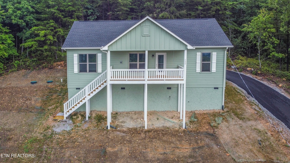 2609 Mountain Blvd, Sevierville, TN 37876 - photo 1