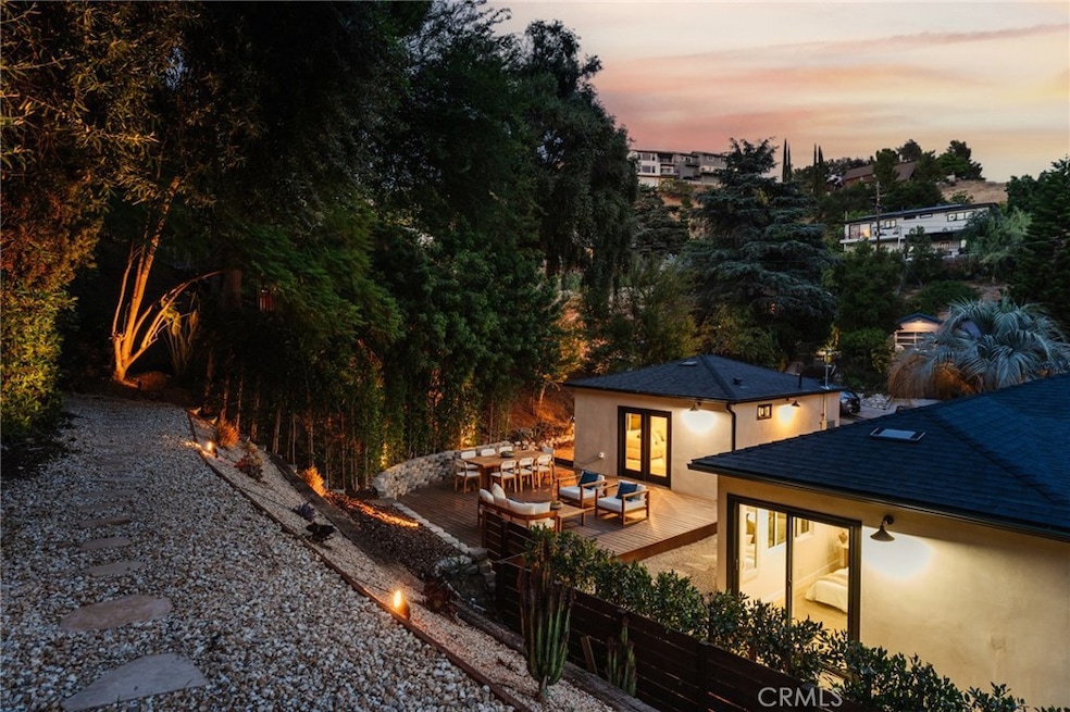 Sold $1,650,000 • Co-Listing Agent