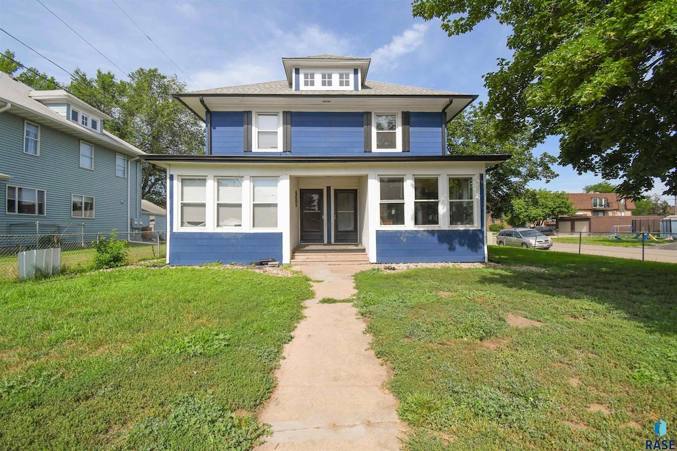 3801 S Hawthorne Ave, Sioux Falls, SD 57105 - photo 1