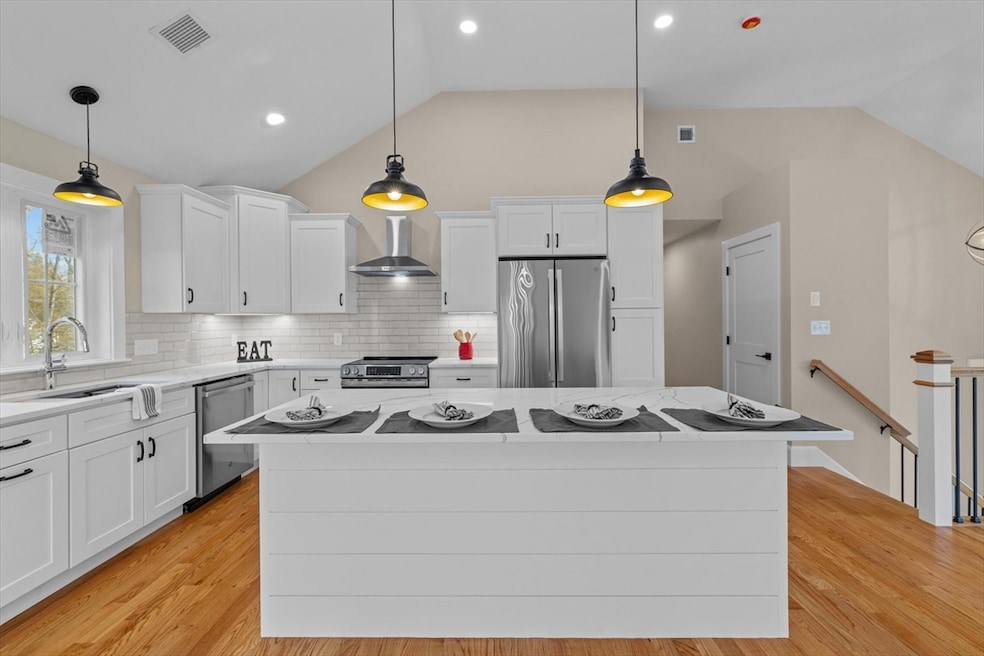 514 Park, Stoughton, MA 02072 - photo 1