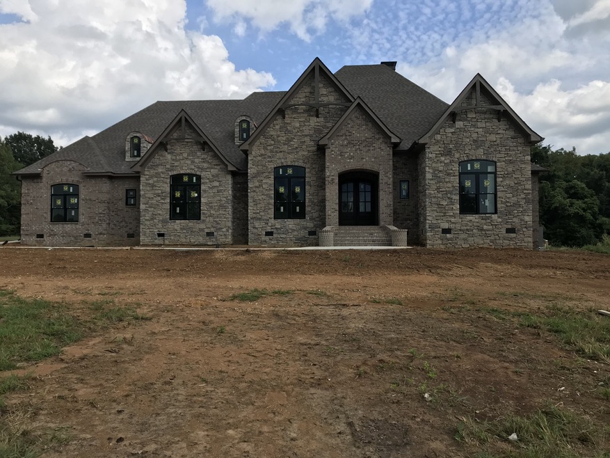 213 Arnold Rd, Wartrace, TN 37183 - photo 1