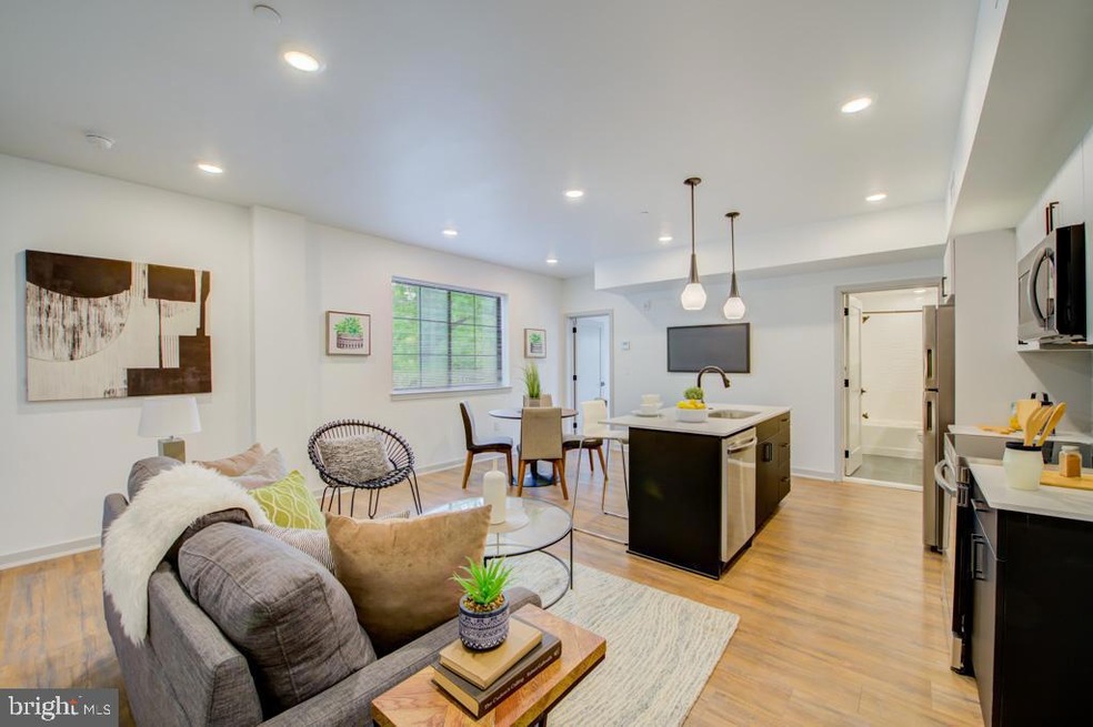 5001 Umbria St unit P610, Philadelphia, PA 19128 - photo 1