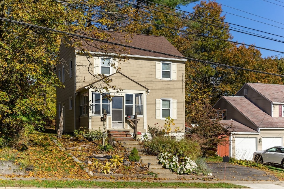 Under Contract $149,900