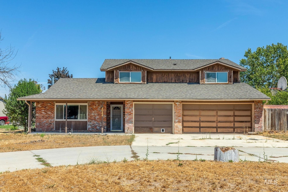 2088 N Leann Way, Meridian, ID 83646 - photo 1