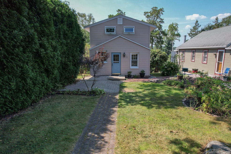 19 Wordsworth Rd, East Hampton, CT 06424 - photo 1