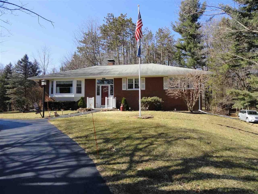 270 Lapp Rd, Clifton Park, NY 12065 - photo 1
