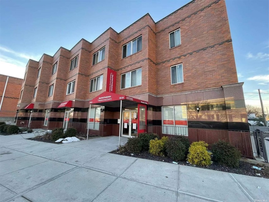 58-04 Main St unit 2A, Flushing, NY 11355 - photo 1