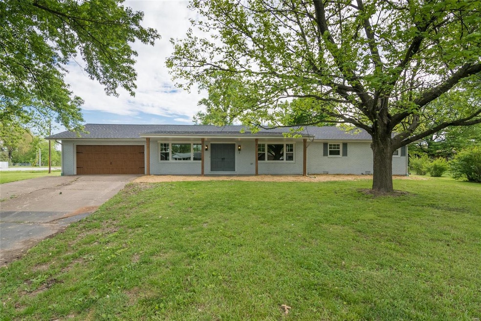 7 Belair Ct, Maryville, IL 62062 - photo 1